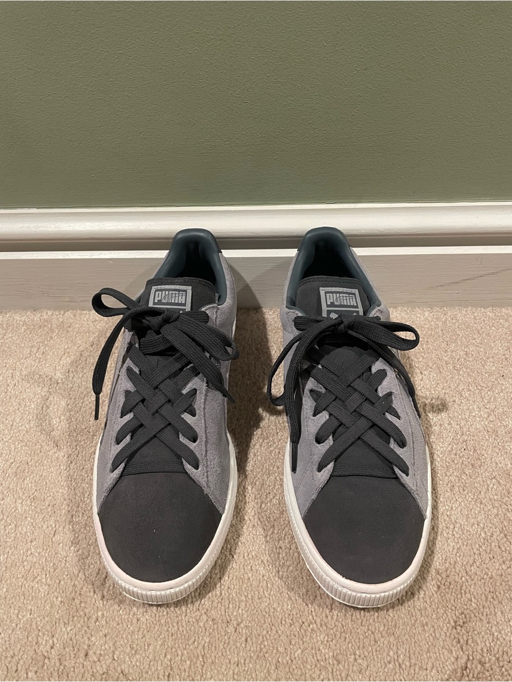 Puma Men’s Suede Classic Low-Top Sneakers - Brand New - Gray two tone